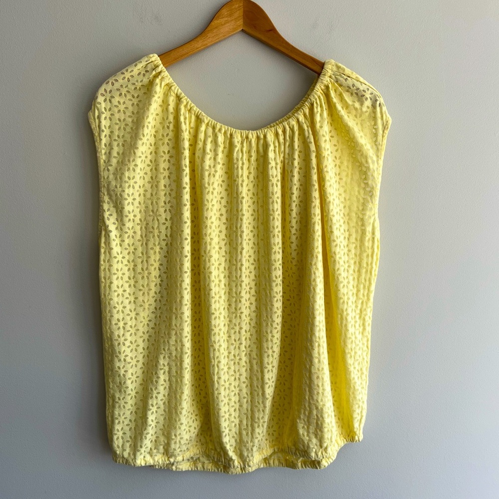 Ann Taylor Loft Buttery Yellow Eyelet Women's Top size XL